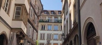 HYPER CITY CENTER - 100m STRASBOURG Cathedral 