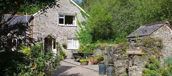 18th Century Cottage, surrounded by nature, and close to beach