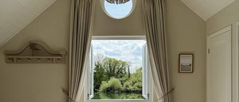 2 soverom, strykejern/-brett, wi-fi og sengetøy