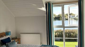 3 chambres, fer et planche Ă repasser, Wi-Fi, draps fournis