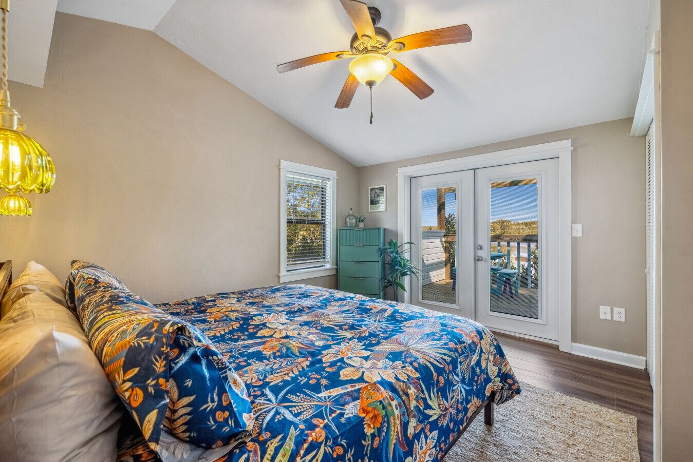 1 bedroom, travel crib, free WiFi, bed sheets