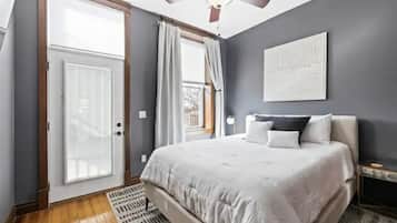 3 bedrooms, travel crib, free WiFi, bed sheets