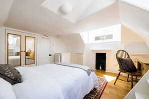 10 bedrooms, travel cot, WiFi, bed sheets - 2 Bed Homely Apartment near British Museum (Greater London)