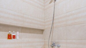 Dobbeltrom – standard | Bad