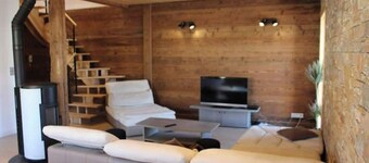 Grand Appartement Avec Loggia