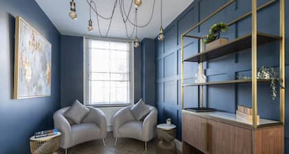 Elliot Oliver - Stunning 6 Bedroom Regency House With Parking