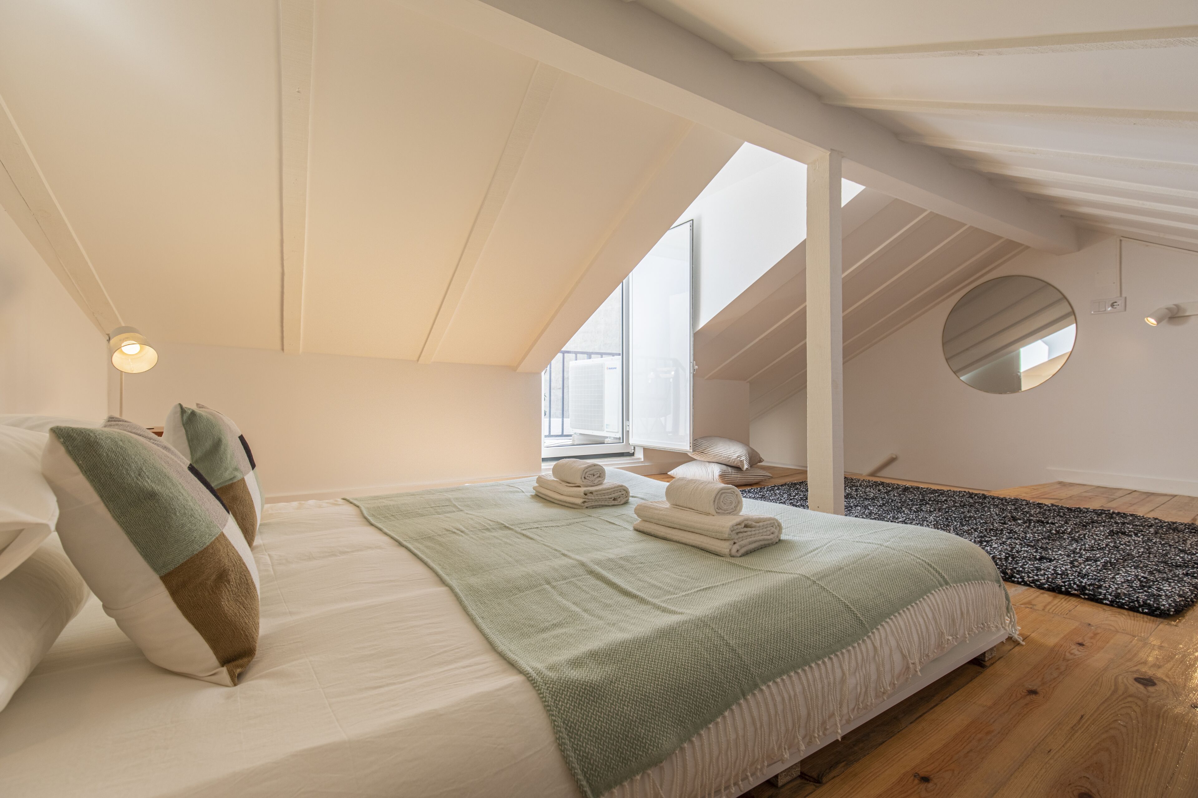 2 dormitoris, Internet i roba de llit 