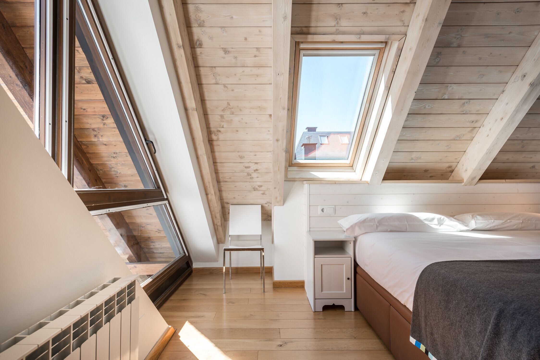 3 chambres, fer et planche à repasser, Wi-Fi gratuit, draps fournis