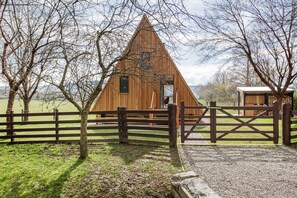 Exterior - Designer A-Frame Cabin in the Deveron Valley (Rothiemay)