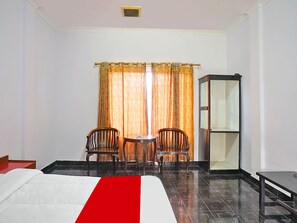 Superior Suite - OYO 91680 Hotel MentariNearRumah Sakit Myria (Palembang)