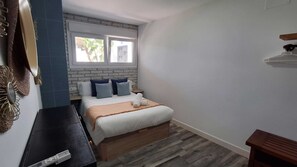 2 makuuhuonetta, vauvan matkasänky, ilmainen Wi-Fi, vuodevaatteet