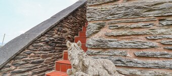 Coach House