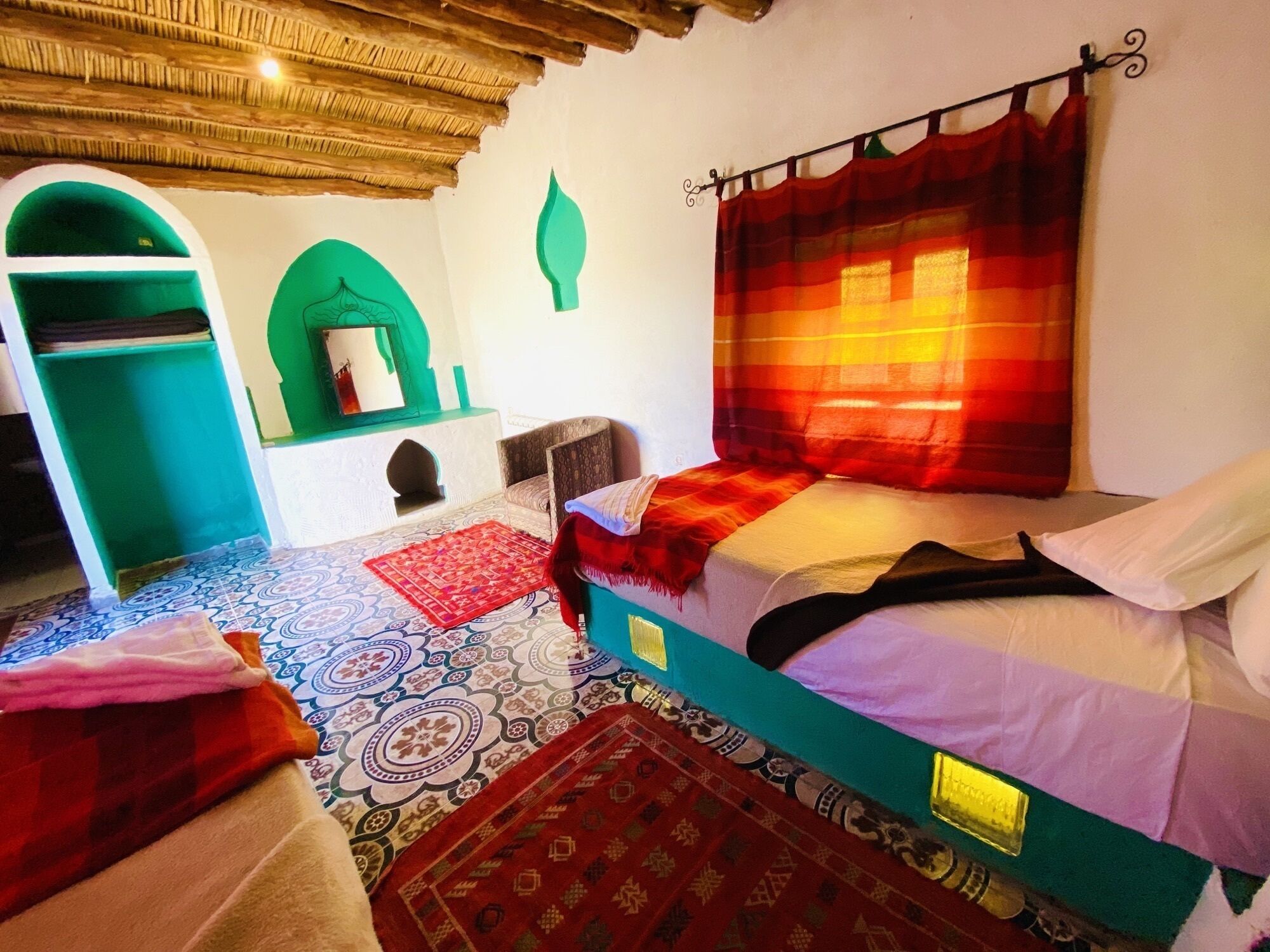 Premium bedding, individually decorated, free WiFi