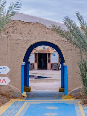 Property entrance - Auberge Kasbah Merzouga (Taouz)