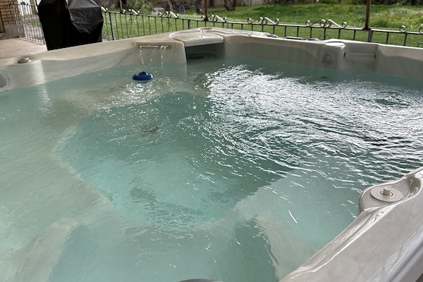 Bañera de hidromasaje exterior