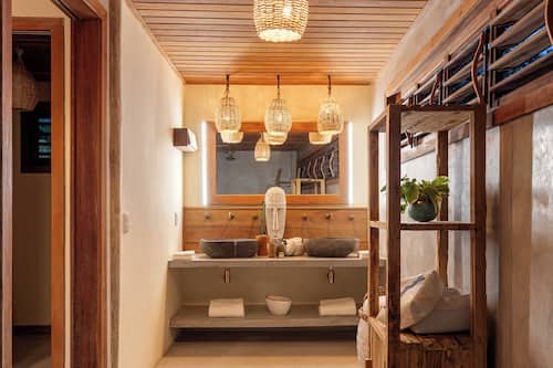 Superior Bungalow | Bathroom | Hair dryer