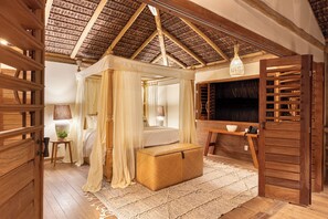 Bangalô superior | Frigobar, Wi-Fi de cortesia, roupa de cama