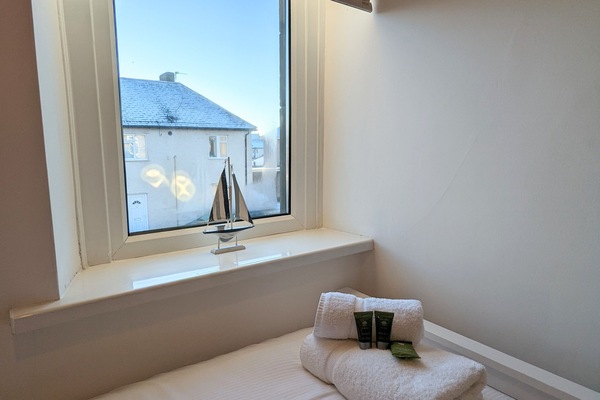 3 soverom, reiseseng for barn, wi-fi og sengetøy