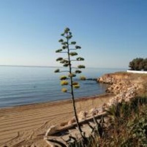 Beach - Grandma Pippa's House. (Avola)