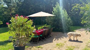 Outdoor dining - Country villa with horses near Berlin (Marienwerder-Ruhlsdorf)