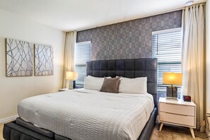 6 chambres, fer et planche à repasser, Wi-Fi, draps fournis