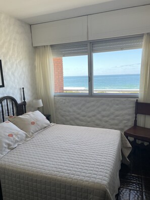 3 quartos, Wi-Fi de cortesia, roupa de cama