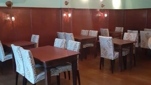 Unclassified image, 5 of 7, button - hotel brasserie Kanne & Kruike (Riemst)