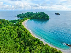 Beach - Brisas Griegas (Quepos)