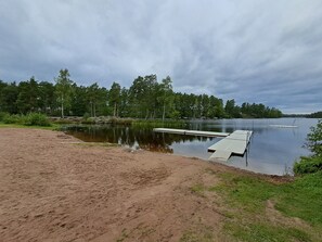 Beach nearby - Ankis Bed and Breakfast (Storebro)