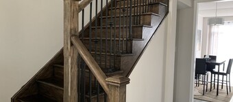 Spacious and modern townhome in Collingwood