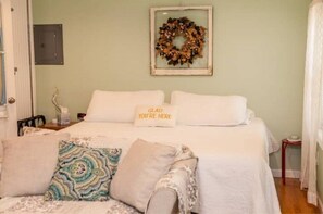 1 habitación, tabla de planchar con plancha, wifi gratis y ropa de cama 