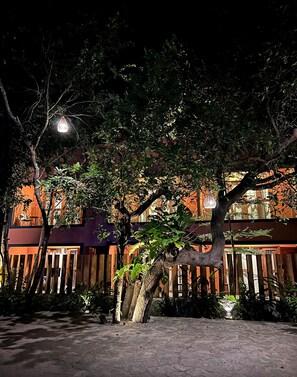 Fachada de la propiedad