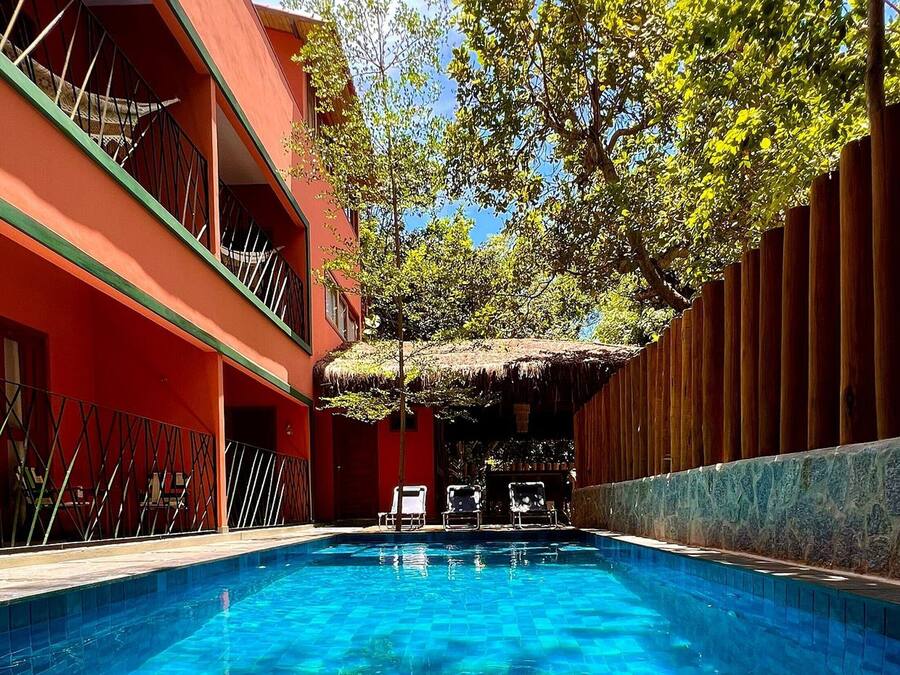 Toetasjes familieleilighet, massasjebadekar | Basseng | Utendørsbasseng