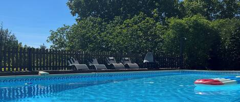 屋外プール、温水プール