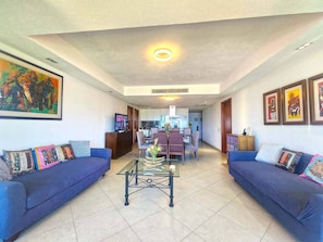 TV - Beachfront with best location in the hotel zone (Puerto Vallarta)
