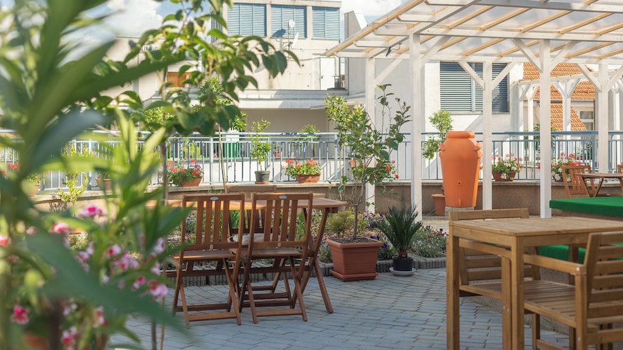 Rooftop City Residence