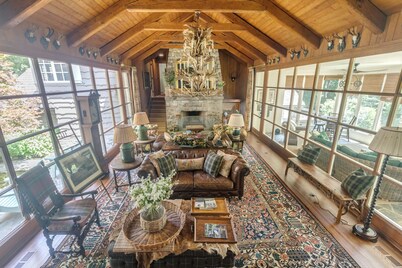 Luxury Mountain Retreat- Main House w/ 2 Guest Houses in Highlands, NC!