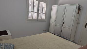 1 chambre, Wi-Fi gratuit, draps fournis