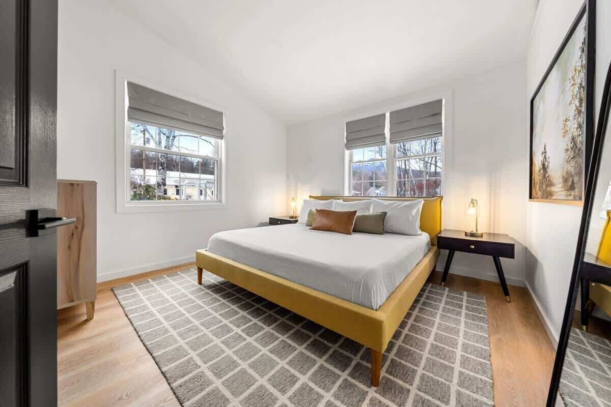 1 slaapkamer, een strijkplank/strijkijzer, wifi, beddengoed