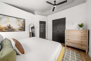 1 chambre, fer et planche à repasser, Wi-Fi, literie fournie