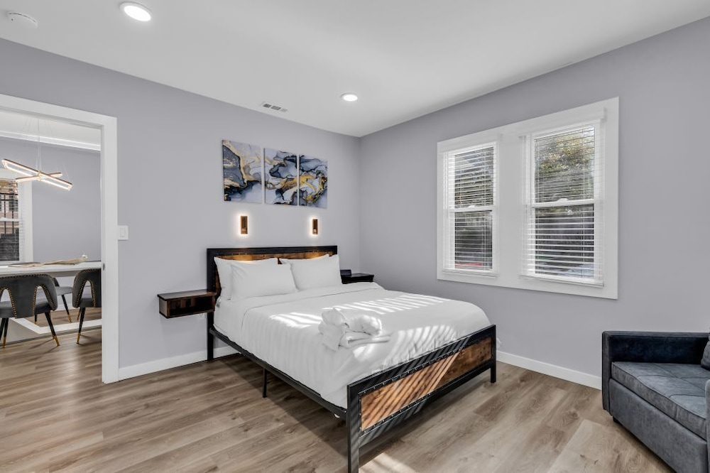 Spacious House in Charlotte Close to NoDa District Charlotte Vrbo