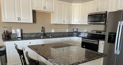 2 Bedroom Suite in Ridgecrest