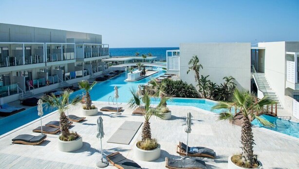Outdoor pool - Insula Alba Resort and Spa - Adults Only (Hersonissos)