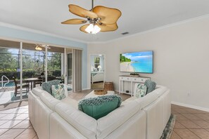 House, 3 Bedrooms | Living area