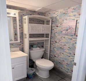 Condo, 1 Bedroom | Bathroom - Royal Garden Resort 212 1 Bedroom Condo by Redawning (Murrells Inlet)