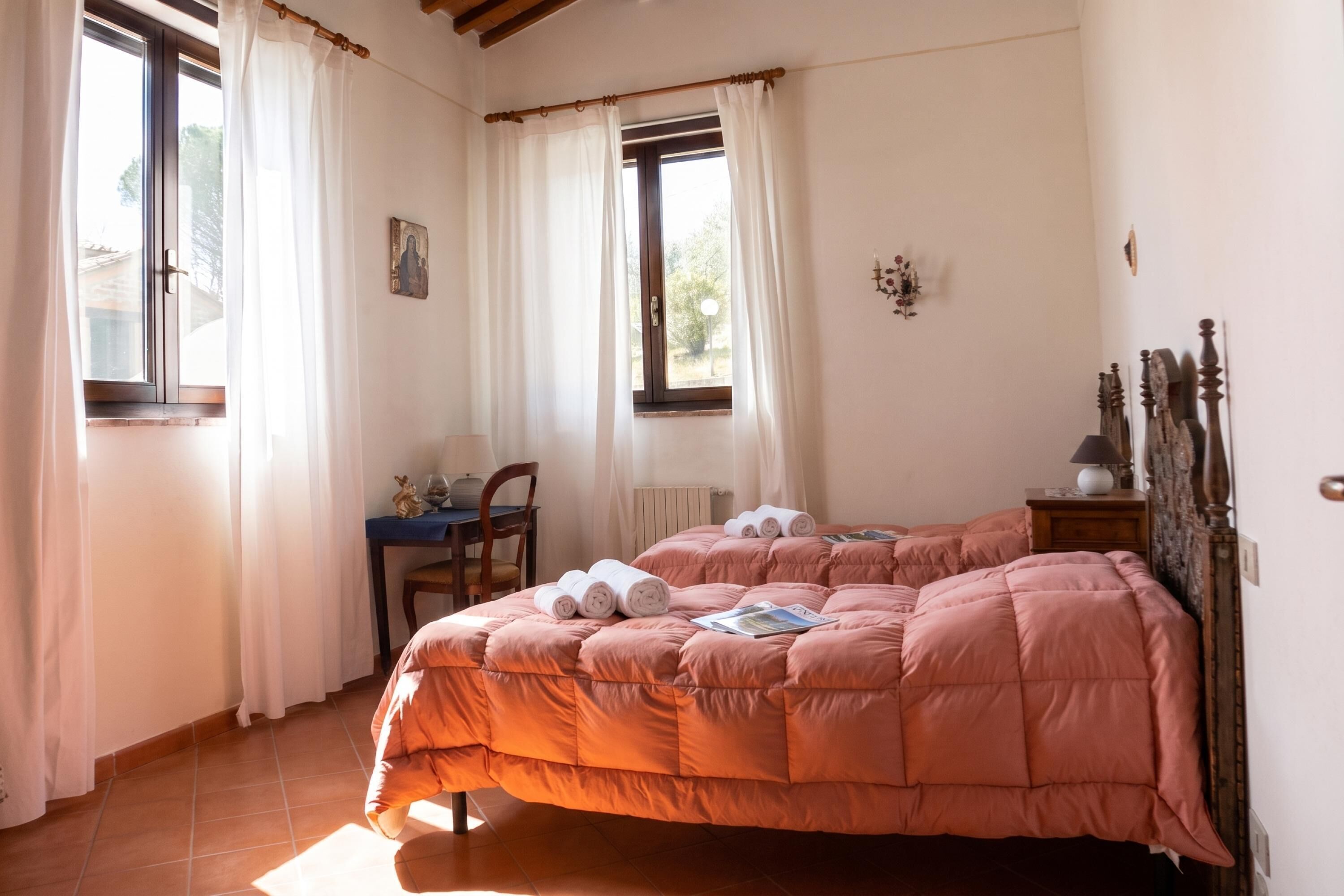 Family House, 5 Bedrooms, Balcony (Casale Montemoro – Private Pool &) | 5 bedrooms