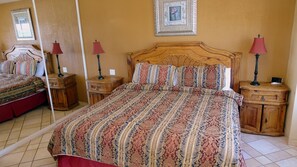 Condo, 2 Bedrooms - Beautiful 1Â½ Bedroom Condo on the Sea of Cortez at Las Palmas Resort BN-603A 2 Condo by RedAwning (Puerto Peñasco)