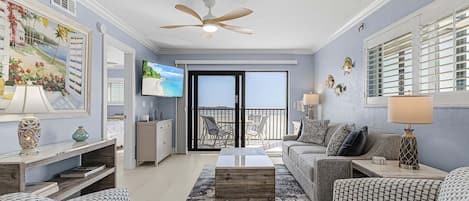 Appart'hôtel, 2 chambres | Coin séjour