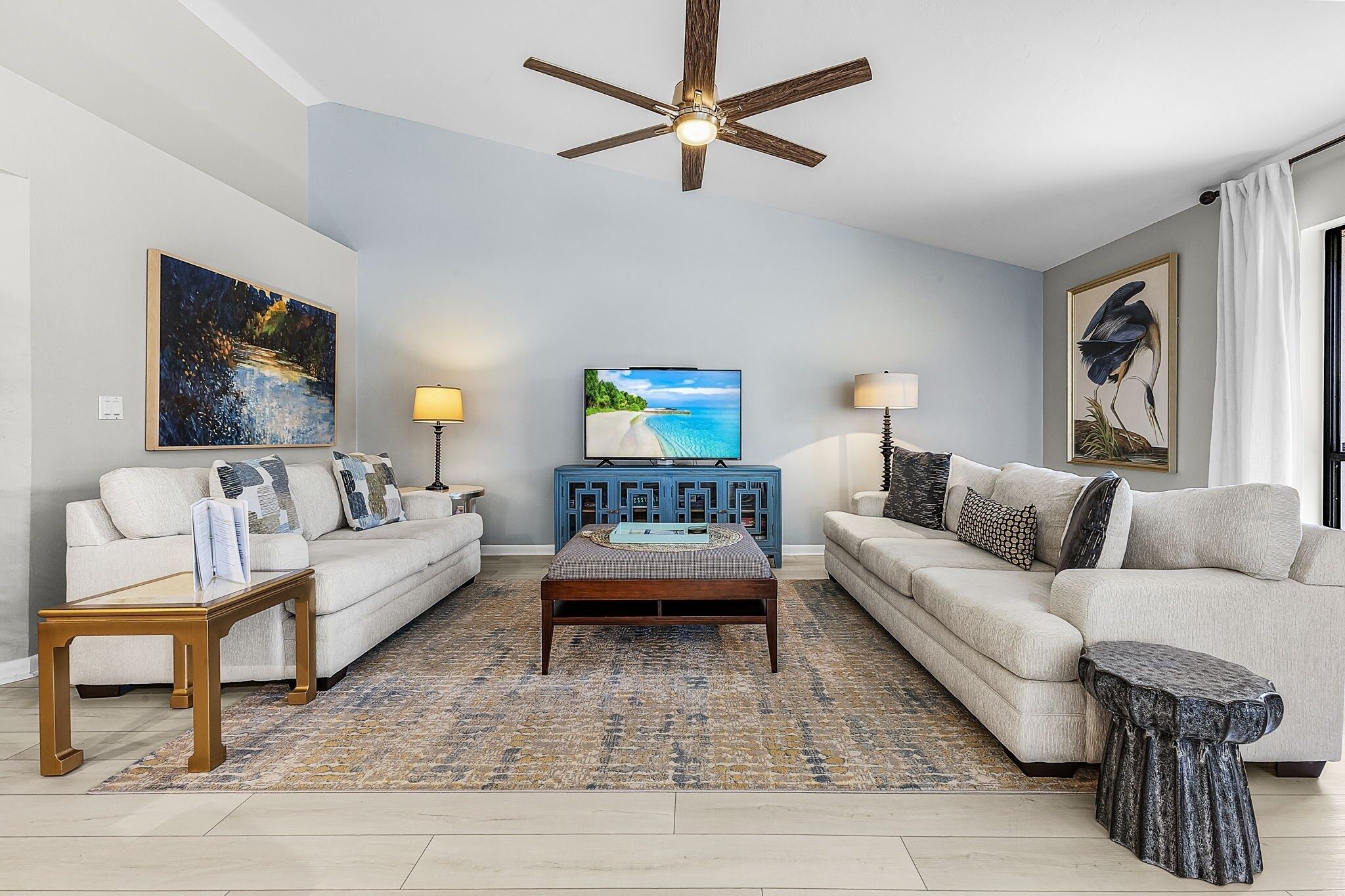 House, 3 Bedrooms | Living area