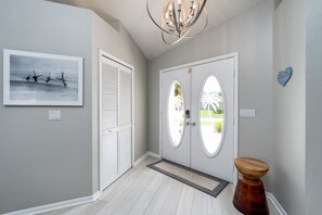 Interior - Beautiful Private Pool Home In-between Fort Myers Beach And Sanibel Island 3 Bedroom Home by RedAwning (Fort Myers)